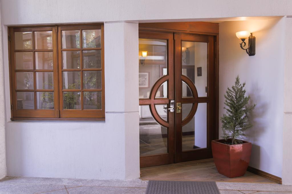 Hotel Residencia Del Sol Guatemala City Bagian luar foto