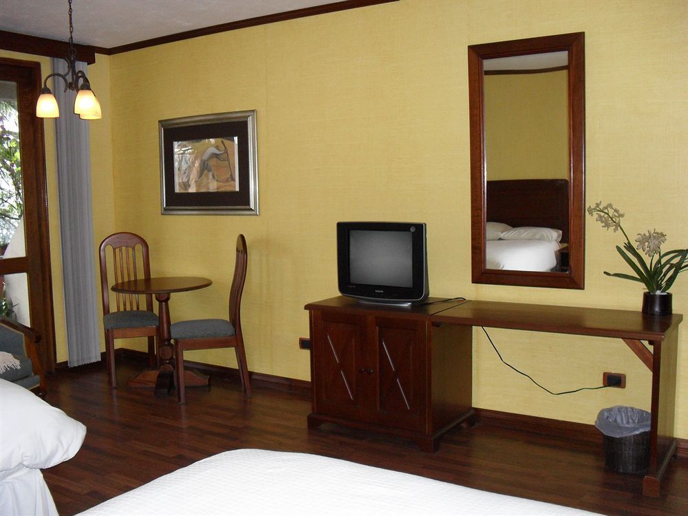 Hotel Residencia Del Sol Guatemala City Bagian luar foto